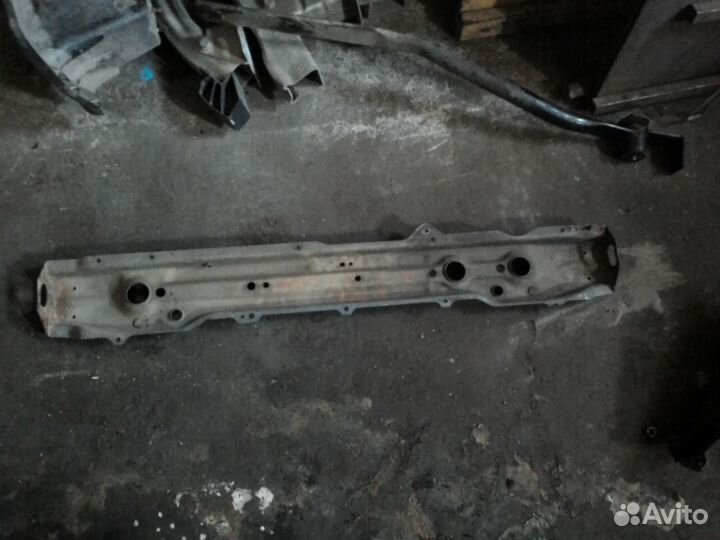 Балка подрадиаторная Aveo (T250) 2005-2011