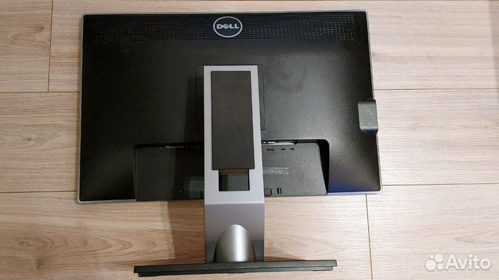 Монитор dell 24