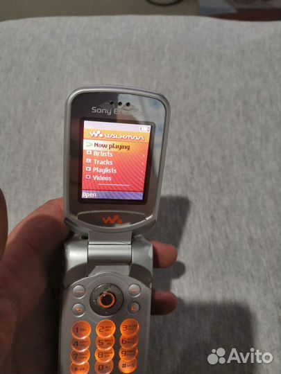 Sony Ericsson W300i