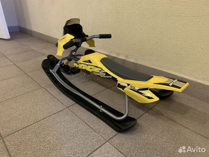 Детский снегокат Snow Moto Ski Doo