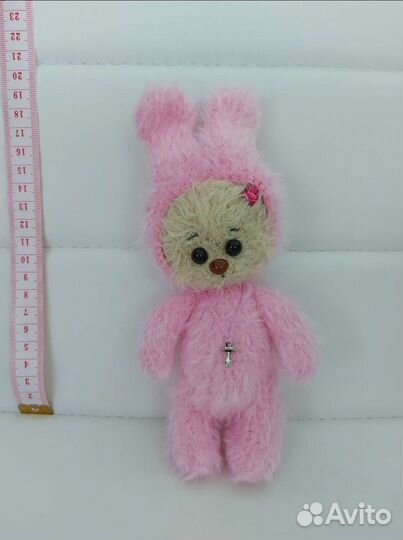 Зайцы с капюшонами, могут сидеть