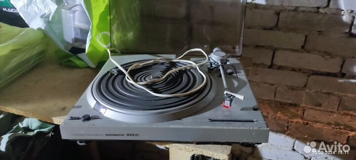 Проигрыватель винила Орфей 103