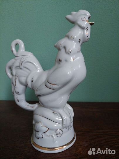 Фарфоровая статуэтка Петух