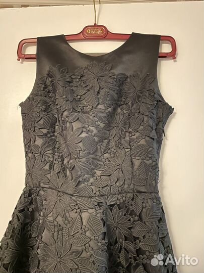 Вечернее платье для выпускного черное, с кружевом