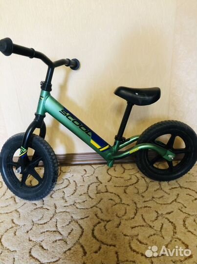 Беговел Scool pedeX Race Light, Зеленый