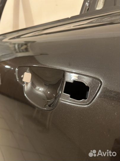 Задняя левая дверь Porsche Cayenne 958 e2