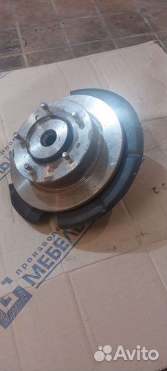 Поворотный кулак, ступица chevrolet Niva