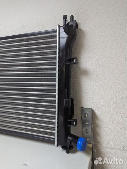 Радиатор охлаждения Kia Rio 4 2017-2023