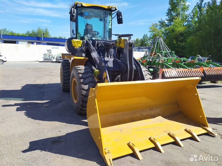 Фронтальный погрузчик XCMG LW300KN, 2022