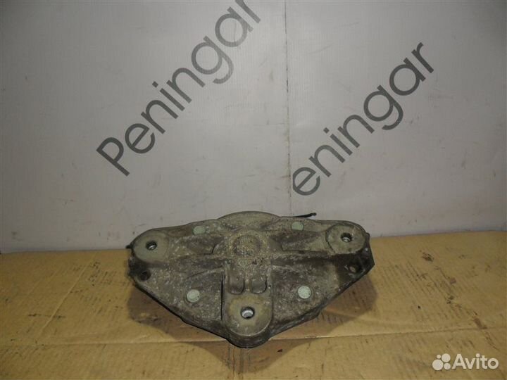 Опора стойки передняя левая Volkswagen Touareg GP