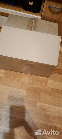 Коробка / сумка с вещами