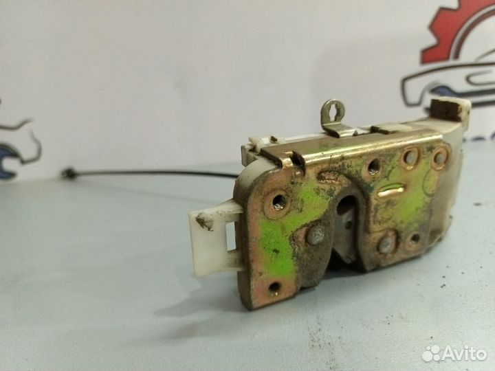 Замок двери Ford Focus