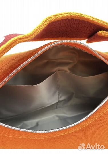 Косметичка с ручкой