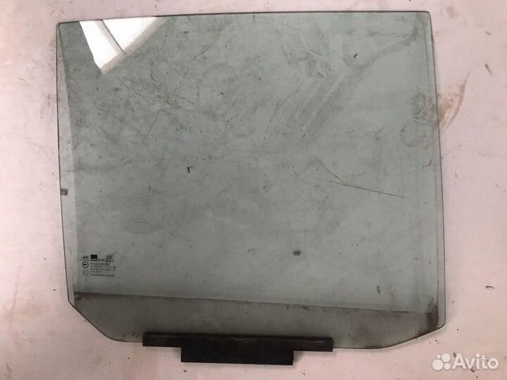Стекло задней двери Hyundai Getz 2005-10 R