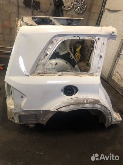 Крыло четверть заднее правое Mercedes-Benz