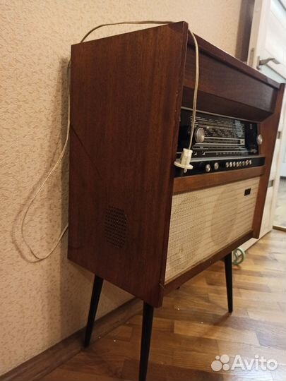 Радиола Ригонда 102