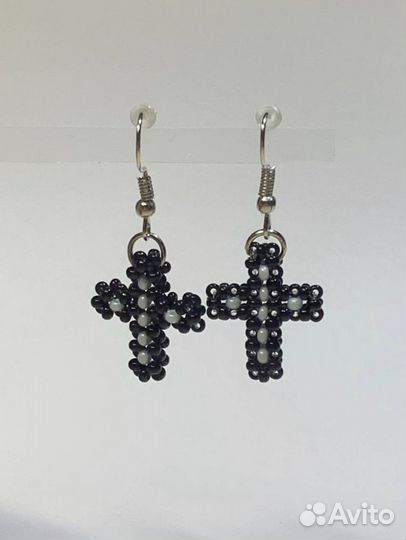 Серьги из бисера кресты