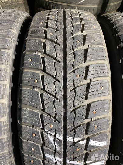 Landsail Ice Star IS33 215/65 R16 102T
