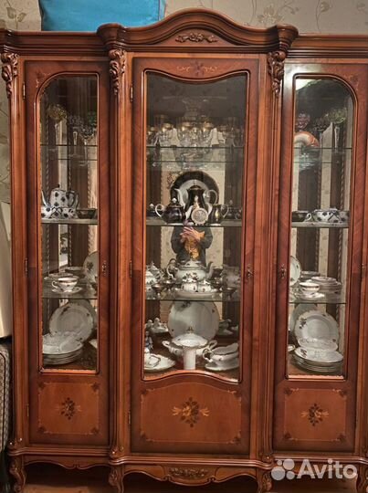 Буфет румынский «Регалис»