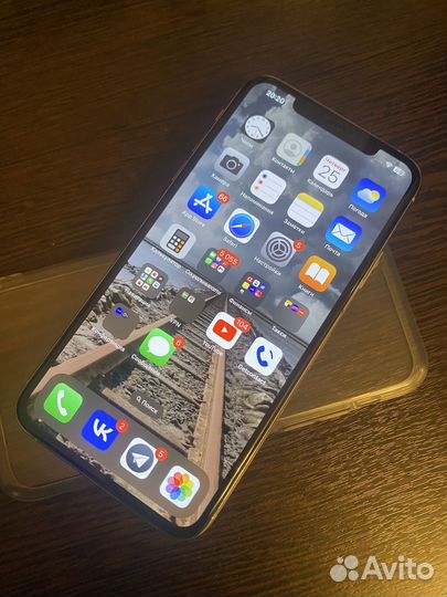 iPhone 11 Pro Max, 256 ГБ
