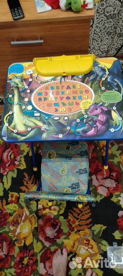 Столик детский +стульчик