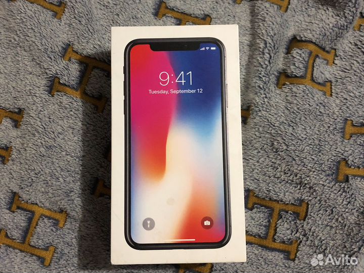 Коробка на айфон 10