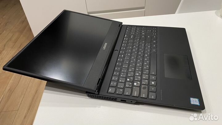 Продам игровой ноутбук Lenovo Y530-15ich