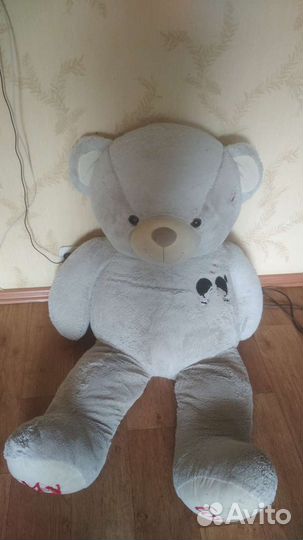 Плюшевый медведь