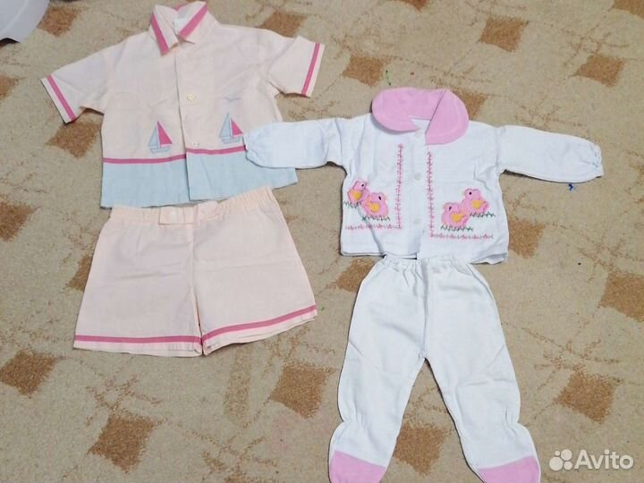 Боди, слипы, костюмчик, ветровка. Вещи на девочку