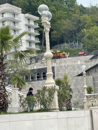 2-к. апартаменты, 83 м², 8/8 эт.