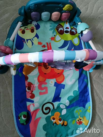 Развивающий коврик