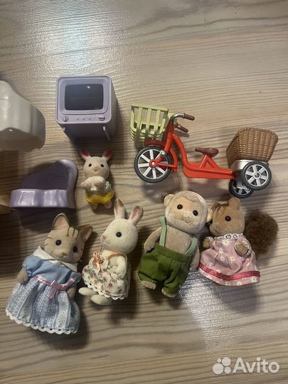 Sylvanian families домик и звери