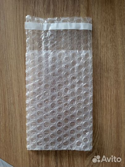 Пакеты из воздушно-пупырчатой пленки с клапаном