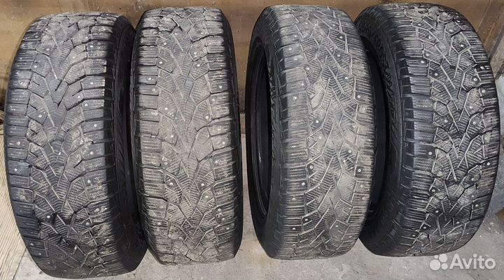 Gislaved NordFrost 100 215/65 R16 102T