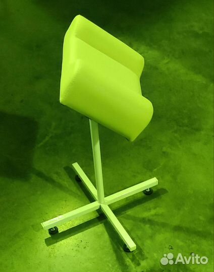 Подставка для ног педикюрная