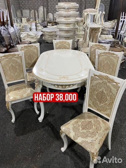 Столы и стулья новые