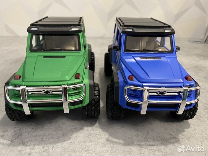 Машинка Мерс Гелик на больших колесах с паром