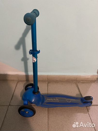 Самокат moby kids