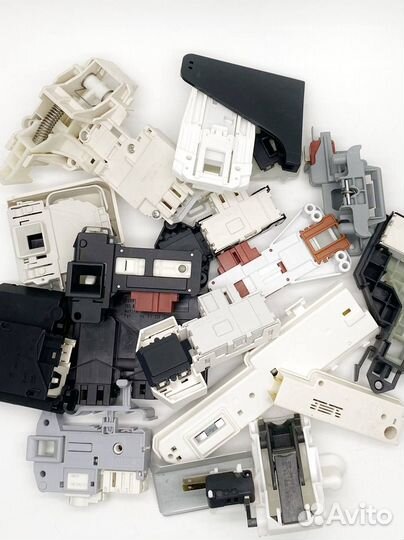 Блокировка люка стиральной машины