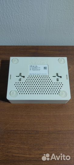Wi-Fi роутер MikroTik HAP AC Lite RB952Ui-5ac2nD