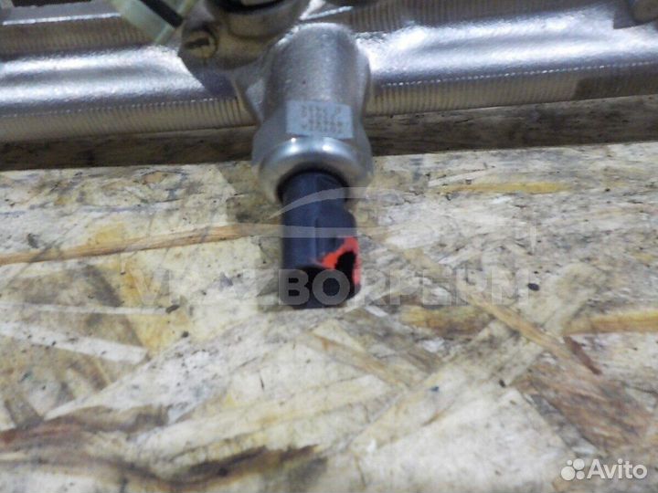 Рампа топливная Lexus LS