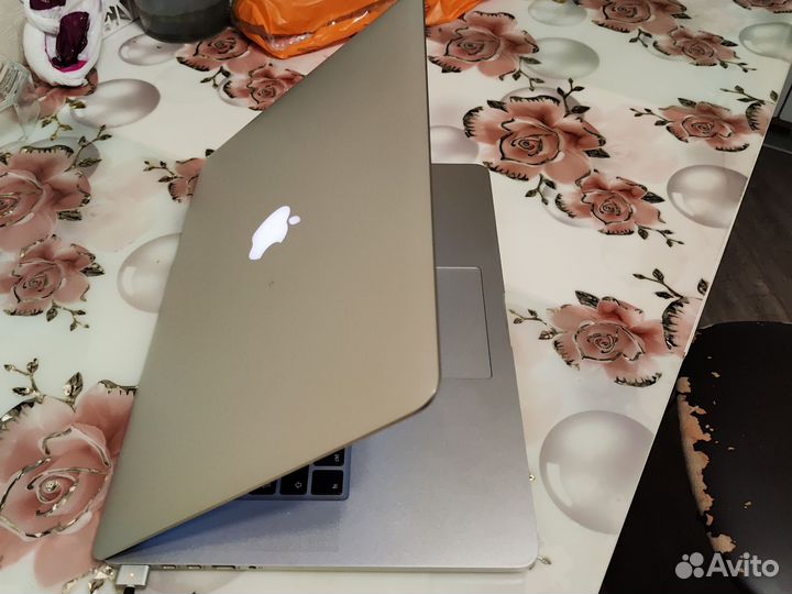 Apple macbook pro 15 retina 2015