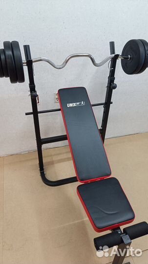 Скамья со стойками