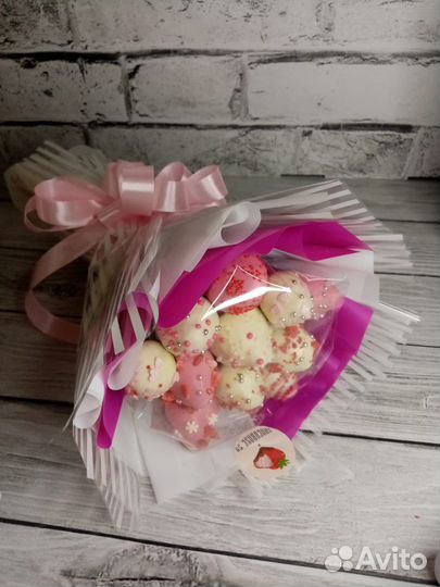 Букет из клубники в шоколаде