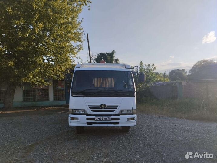 Nissan Diesel с КМУ, 2005