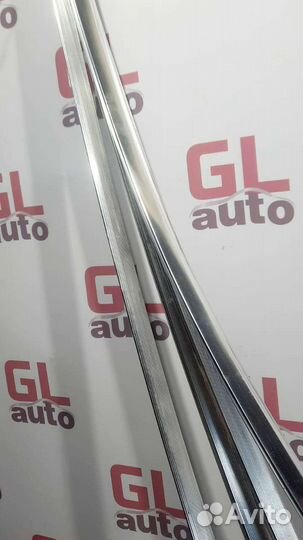 Молдинг крыши VW Touareg gp