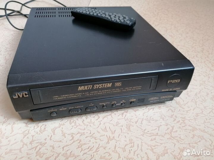 Видеомагнитофон JVC