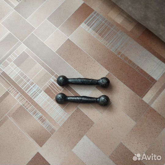 Гантели 0.5 кг