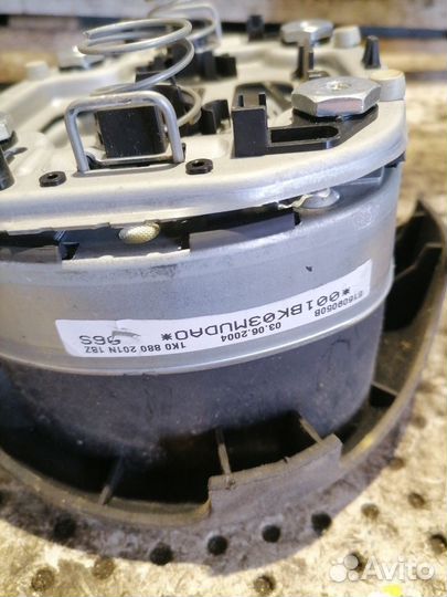 Подушка безопасности в рулевое колесо Volkswagen G