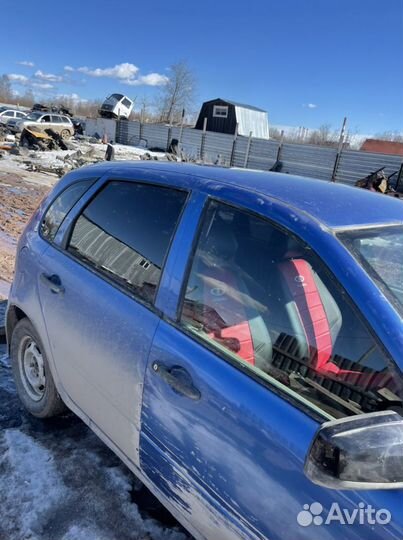 Стекла правые,боковые стекла LADA Kalina,Granta